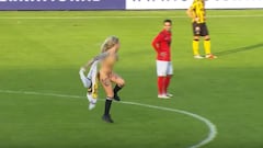 Fans hire stripper to streak naked to distract opposing players