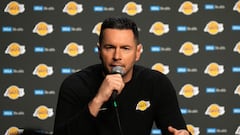 Family of Lakers coach JJ Redick evacuated amid wildfires in Southern California