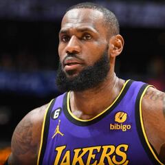 What did LeBron James say when asked about the Lakers trade plans?