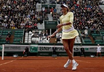 El pase de Muguruza a la final de Roland Garros en imágenes