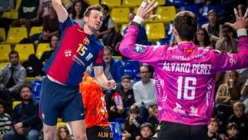 Wanne lanza ante Álvaro Pérez.