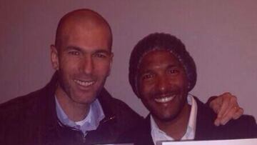 Zidane, con el dimploma