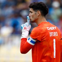 Esta fue la reacción de la UC tras enterarse de que Dituro podría jugar en Colo Colo: “Nunca...”