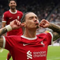 Núñez se echa el Liverpool a la espalda