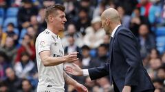 Kroos y Zidane, en un partido del Real Madrid.