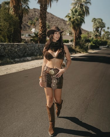 Tania Díaz durante el Festival de Música y Artes del Valle de Coachella 2025 en el Empire Polo Club el 11 de abril de 2025 en Indio, California.
