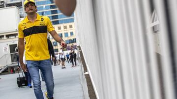 Carlos Sainz: "?Barcelona? Un podio siempre puede ser"
