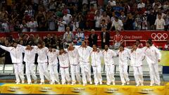 Un campeonato que es “otro rollo”. El sueño olímpico explicado por tres leyendas del baloncesto