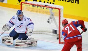 Los playoffs de la NHL nos dejan espectaculares imágenes jornada tras jornada.