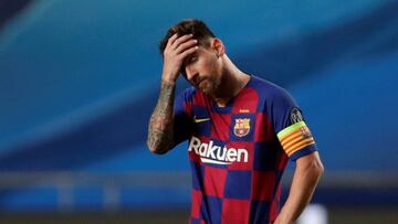 Soccer Football - Champions League - Quarter Final - FC Barcelona v Bayern Munich - Estadio da Luz, Lisbon, Portugal - August 14, 2020 Barcelona's Lionel Messi looks dejected, as play resumes behind closed doors following the outbreak of the coronav