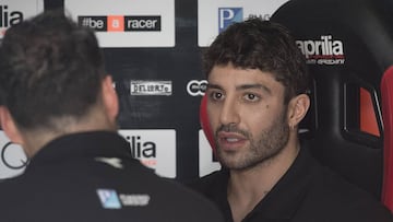 DOHA, QATAR - FEBRUARY 24: Andrea Iannone of Italy and Aprilia Racing Team Gresini speaks in box during the MotoGP Tests - Day Two at Losail Circuit on February 24, 2019 in Doha, Qatar. (Photo by Mirco Lazzari gp/Getty Images)