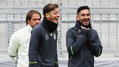 Gundogan sympathises with Ozil but won't retire from Germany duty