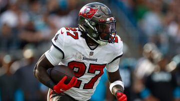 Chiefs continue offensive revamp with Ronald Jones addition