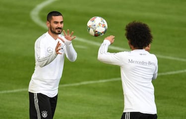 Gundogan: "Players should feel privileged to play under Pep"