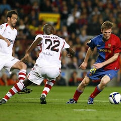 Hleb: "Ronaldinho y Deco llegaron borrachos a entrenar"