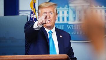 El presidente de Estados Unidos, Donald Trump, dijo este martes en conferencia de prensa que está pensando en detener los fondo de USA a la OMS.