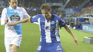 Tomás Pina con el Alavés.