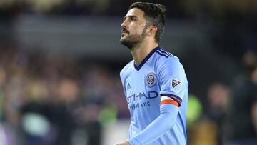 David Villa se resiente y el gol 400 tendrá que esperar