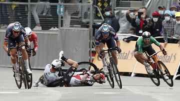 Team Lotto Soudal&#039;s Caleb Ewan of Australia and Team Bora Hansgrohe&#039;s Peter Sagan of Slovakia (rare C) fall behind (from L) Team Alpecin Fenix&#039; Tim Merlier of Belgium, Team Alpecin Fenix&#039; Jasper Philipsen of Belgium and Team Bahrain&#0