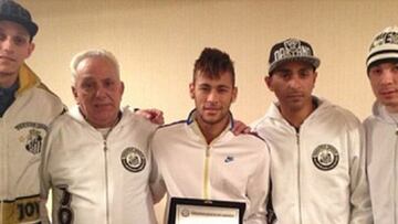 Neymar se despide de los aficionados del Santos