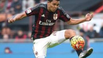 Carlos Bacca lleg&oacute; al Milan en verano de 2015 por un valor de 30 millones de euros, procedente del Sevilla.