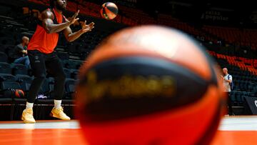 15/05/24
ENTRENAMIENTO DEL VALENCIA BASKET - SEMI OJELEYE