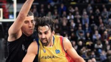 Quino Colom somete al equipo de su tierra