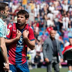 Ya negocian con el Schalke por Coke y el Depor apura por Róber