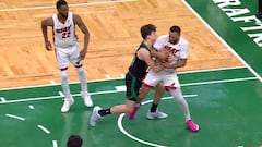 Tremendo encontronazo de Hugo González con Norman Powell en pleno partido: saltaron chispas