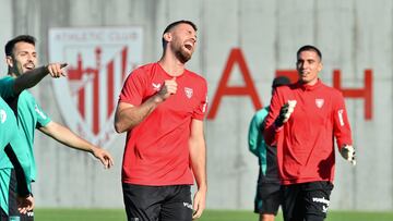 Recta final para Unai Simón