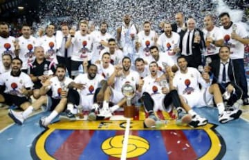 El Real Madrid de baloncesto venció al Bauru en la Copa Intercontinental. Se llevaron el repóquer de títulos en un año natural.