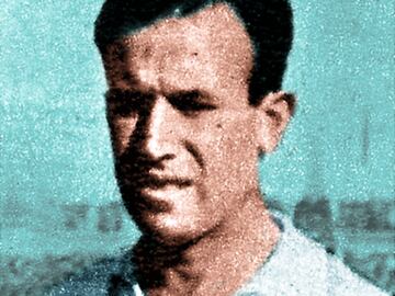 Jugó en el Real Madrid la temporada 48/49. Diez años antes en 1938 jugó en Boca Juniors