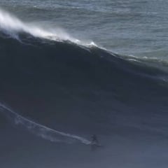 Justine Dupont podría haber surfeado la ola más grande de la historia