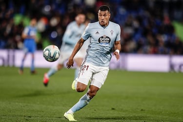 Fue jugador en el RC Celta de Vigo durante la temporada 2015/16.