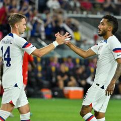 Estados Unidos golea a San Cristóbal y Nieves para obtener su primera victoria