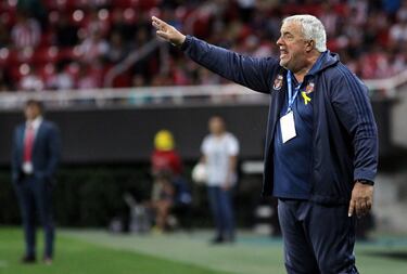 Chivas golea al Cibao y está en cuartos de Concachampions