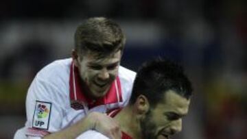 Álvaro Negredo celebra uno de sus goles al Celta.