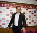Sergi Barjuan seguirá como entrenador de la UD Almería