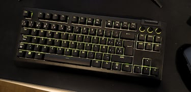 Análisis del Razer BlackWidow V4 TKL HyperSpeed: el teclado cómodo, inalámbrico y compacto definitivo para jugadores
