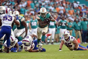 Miami Dolphins. Jay Ajayi: Demostrar que es mucho más que un `one year wonderfull´. Si las lesiones no le castigan tiene talento para sumar ma´s de 1000 yardas. Pero debe demostrarlo en el terreno de juego.