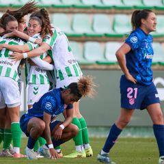 El Betis hurga en la herida del Atlético