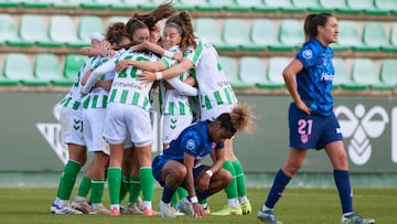 14/12/24 FUTBOL FEMENINO
PARTIDO PRIMERA DIVISION FEMENINA
BETIS - ATLETICO DE MADRID
FIN DEL PARTIDO
