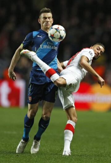 Laurent Koscielny con Nabil Dirar.