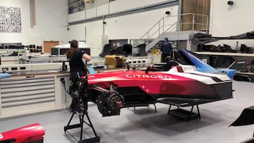 Coche de Citroën en la fábrica del equipo de Fórmula E.