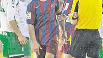 <b>SIN PERDÓN. </b>A Puyol no le quitaron una amarilla de Santander.