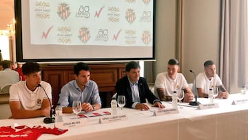 Presentaci&oacute;n de Mej&iacute;as, Abeledo y Becerra como jugadores del N&aacute;stic.