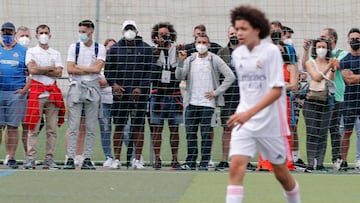 Marcelo sigue de cerca a su hijo Enzo en LaLiga Promises