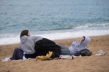 En las playas habrá que guardar la distancia de 1,5 metros en la zona recreativa. EFE/Marta Pérez