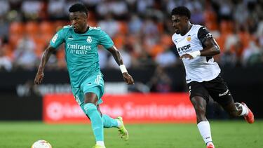 Más Vinicius y más Guedes