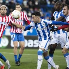 Martí se estrena con empate gris